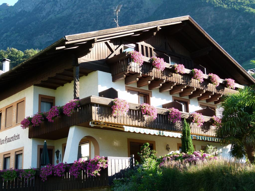 Pension Hauenstein Algund Exterior foto