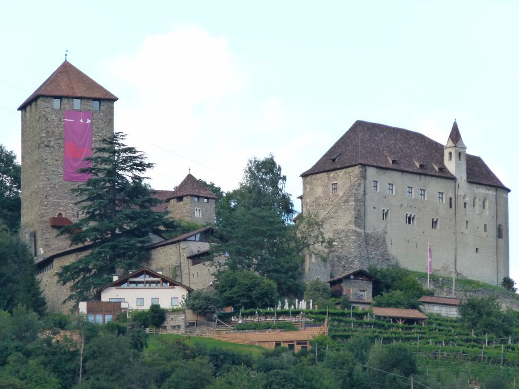 Pension Hauenstein Algund Exterior foto